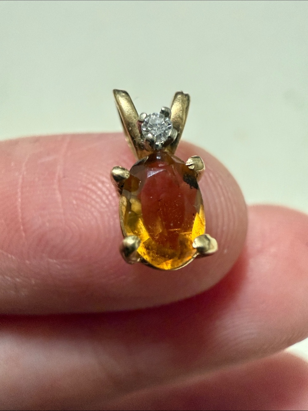 Lovely 14K GOLD Citrine & Diamond Accent Pendant